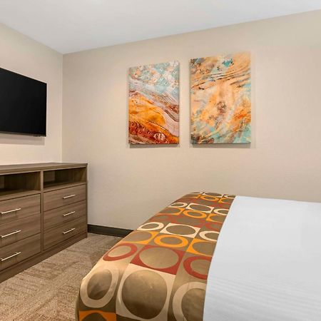 Best Western Desert Inn Safford Екстериор снимка